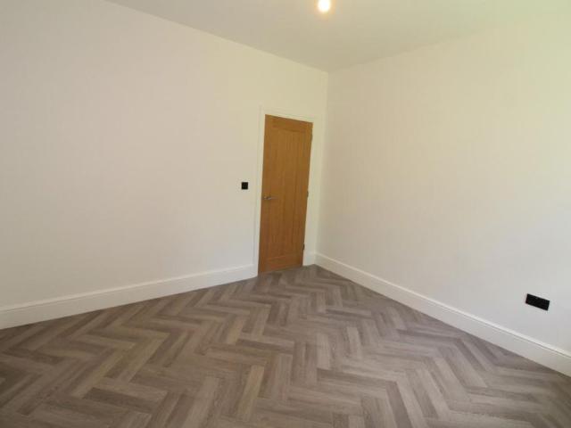 3 bedroom apartment to rent