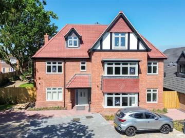 3 bedroom apartment to rent