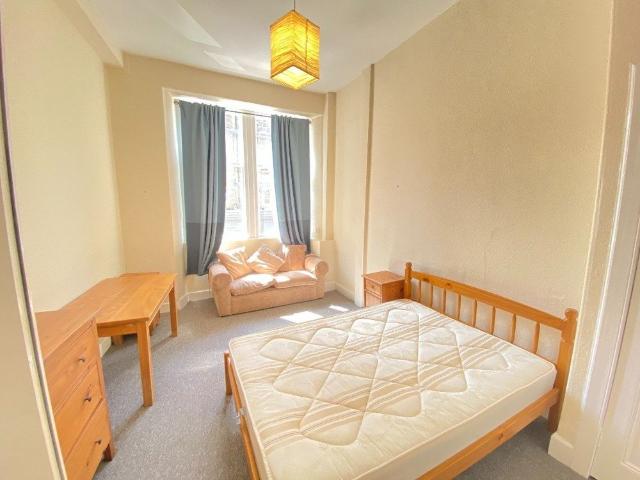 3 bedroom apartment to rent