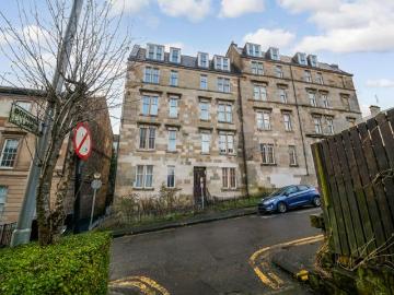 Glasgow, Glasgow and Clyde Valley - Equipped kitchen