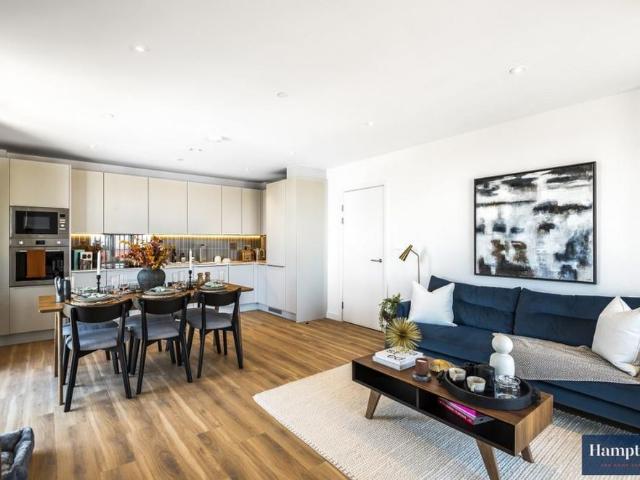 3 bedroom apartment to rent