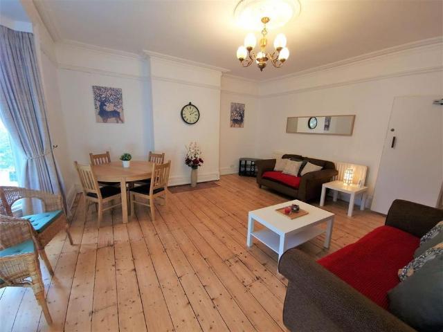 3 bedroom apartment to rent