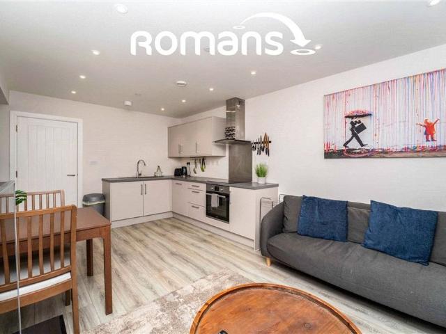 3 bedroom apartment to rent