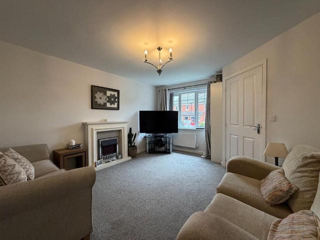 3 bedroom apartment to rent