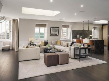 Mayfair, London, Greater London - Lift