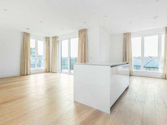 3 bedroom apartment to rent