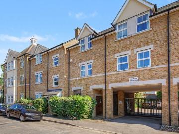3 bedroom apartment to rent