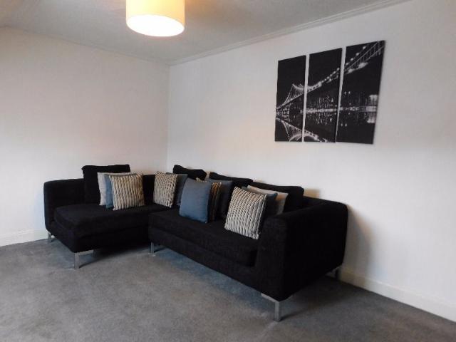3 bedroom apartment to rent