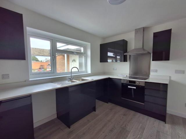 3 bedroom apartment to rent