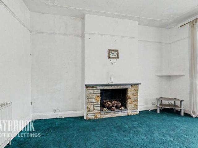 3 bedroom apartment to rent