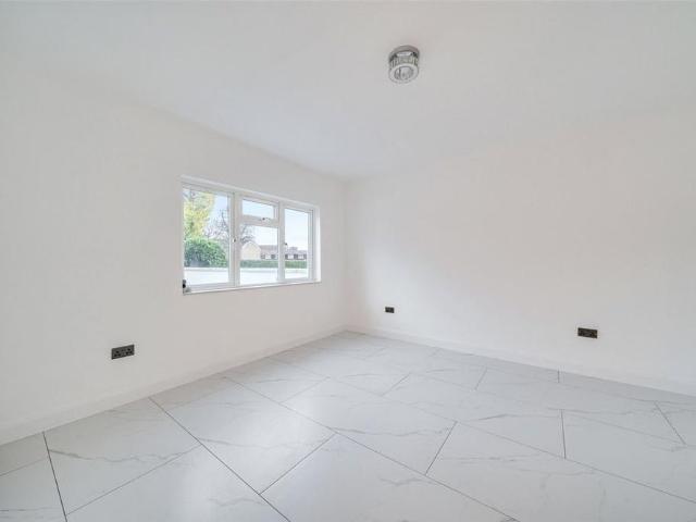3 bedroom apartment to rent