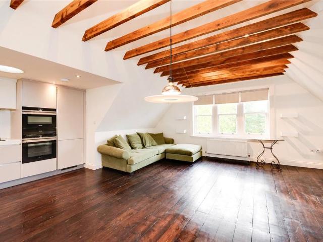 3 bedroom apartment to rent