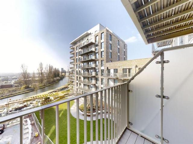 3 bedroom apartment to rent
