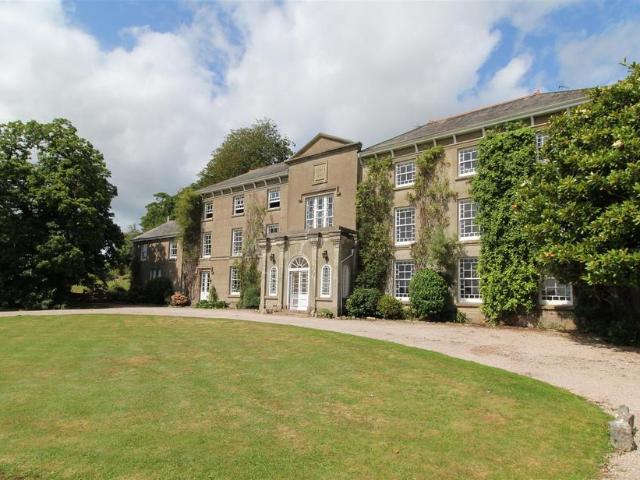 3 bedroom apartment to rent