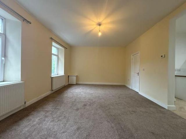 3 bedroom apartment to rent