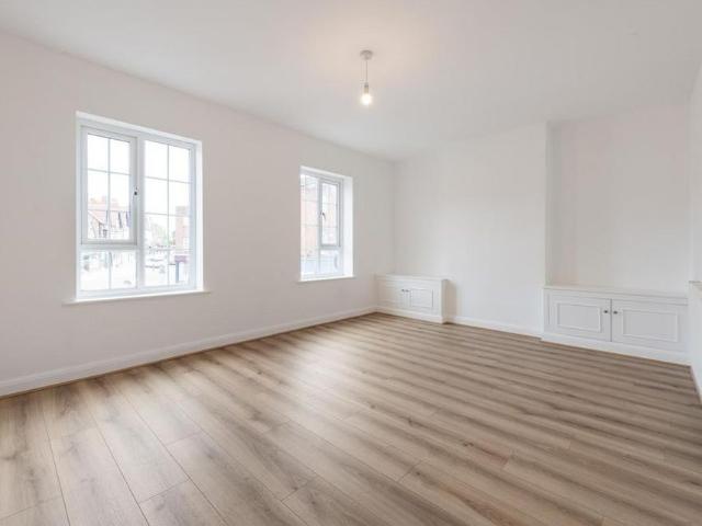 3 bedroom apartment to rent