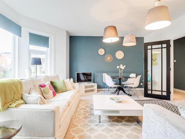 3 bedroom apartment to rent