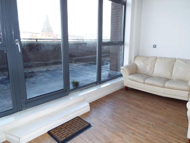 3 bedroom apartment to rent