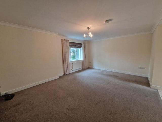 3 bedroom apartment to rent