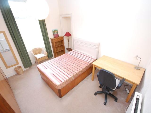 3 bedroom apartment to rent