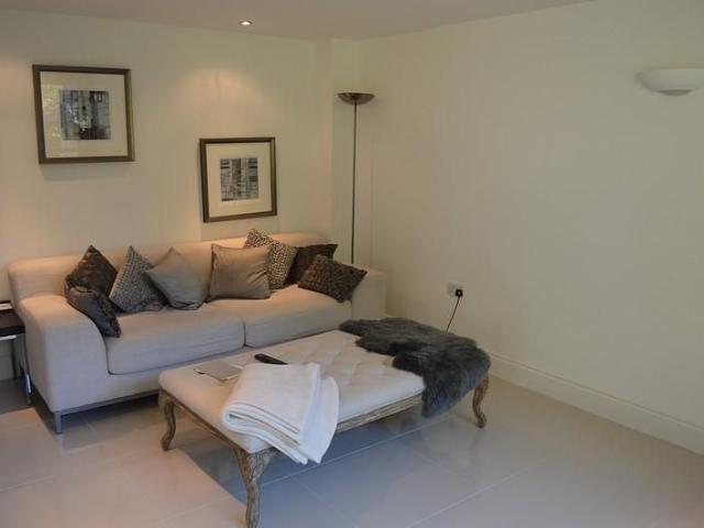 3 bedroom apartment to rent