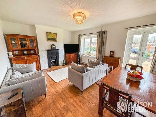 3 bedroom apartment to rent