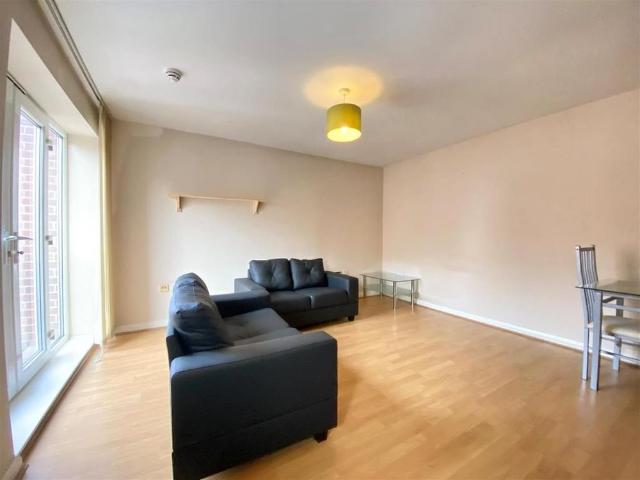 3 bedroom apartment to rent