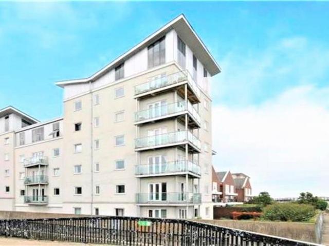 3 bedroom apartment to rent