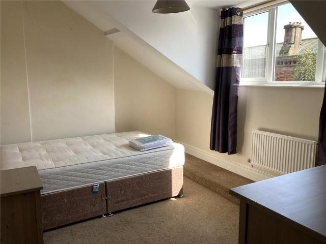3 bedroom apartment to rent