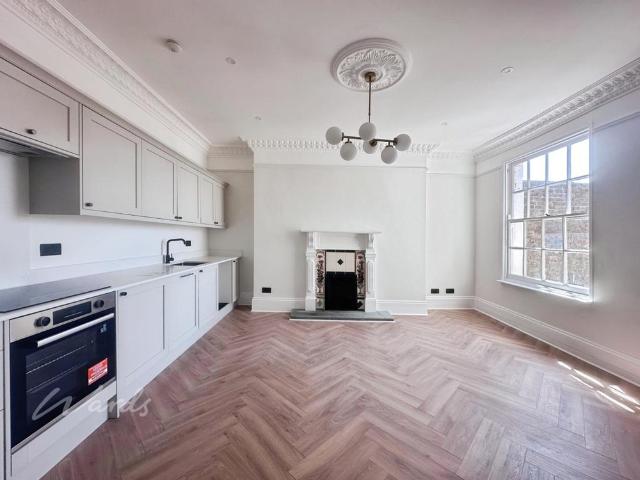 3 bedroom apartment to rent