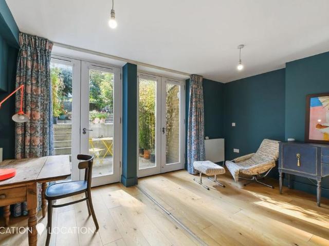 3 bedroom apartment to rent