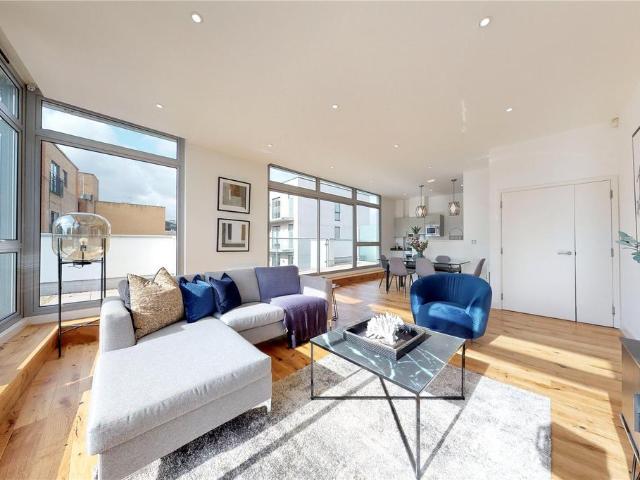3 bedroom apartment to rent