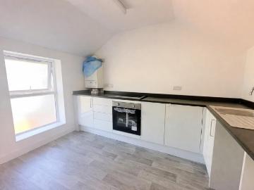 3 bedroom apartment to rent