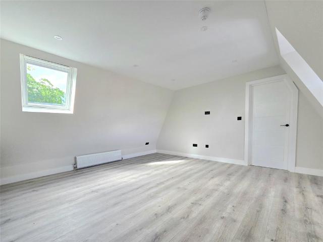 3 bedroom apartment to rent