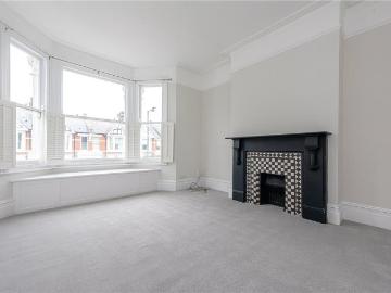 3 bedroom apartment to rent