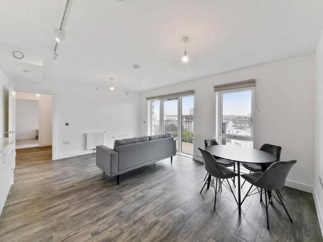 3 bedroom apartment to rent