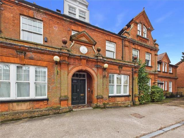 3 bedroom apartment to rent