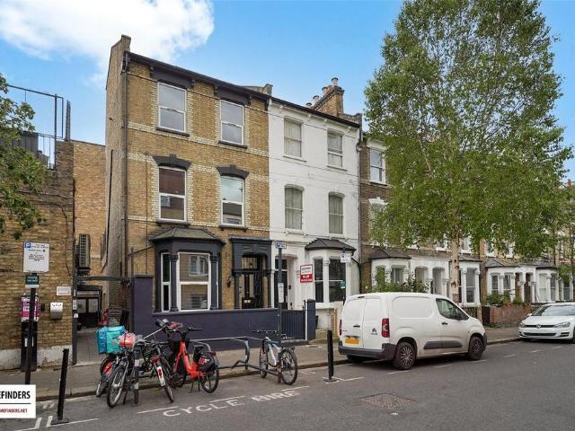 3 bedroom apartment to rent