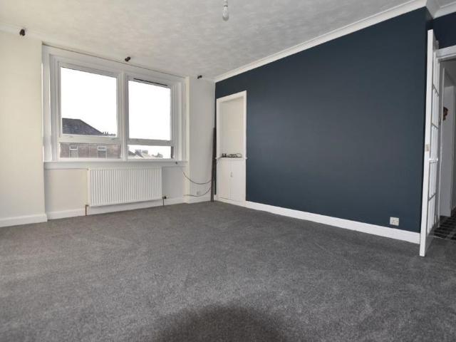 3 bedroom apartment to rent