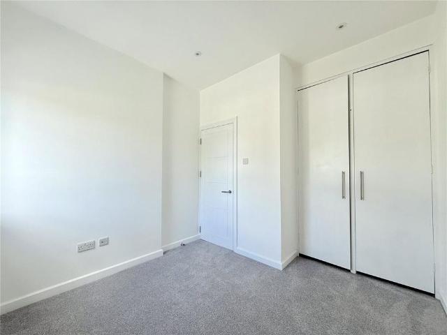 3 bedroom apartment to rent