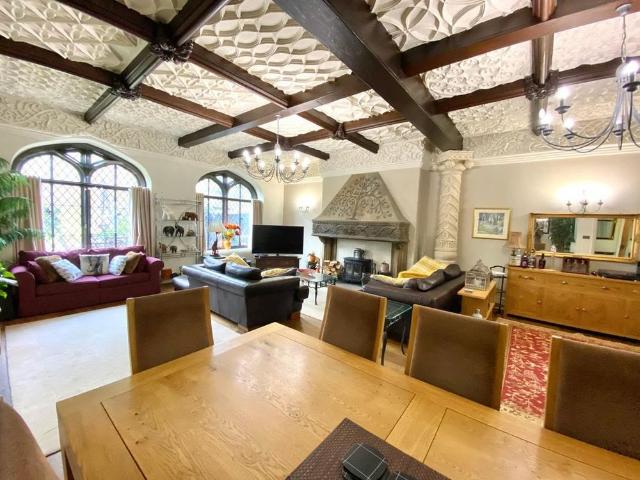 3 bedroom apartment to rent
