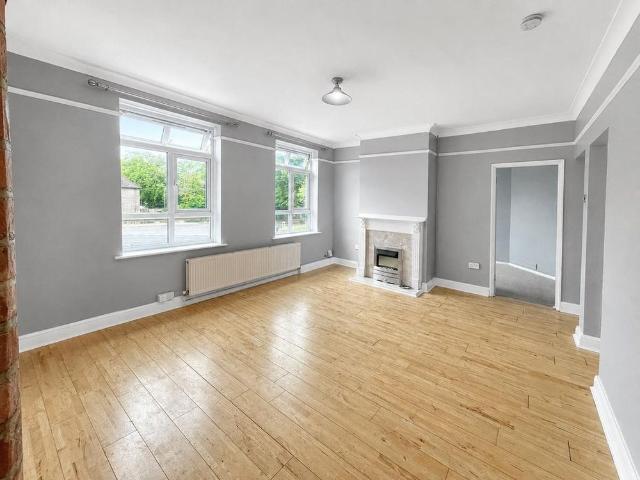 3 bedroom apartment to rent