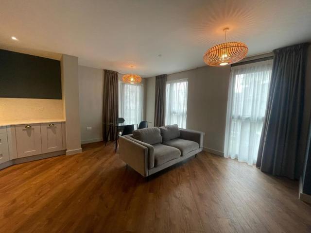 3 bedroom apartment to rent