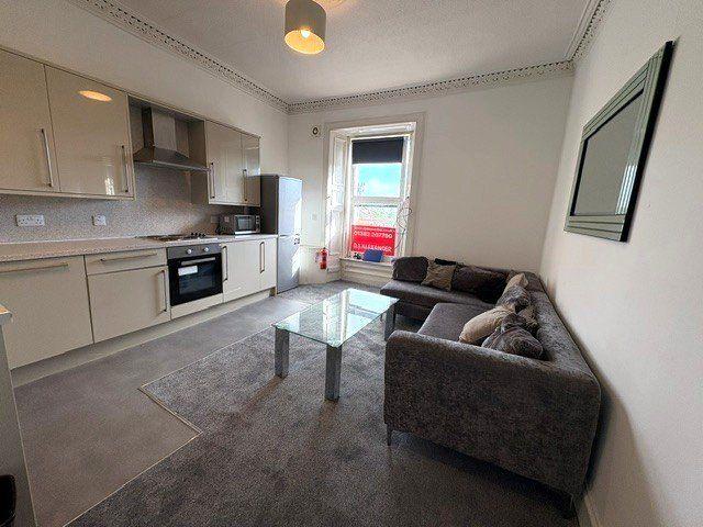 3 bedroom apartment to rent