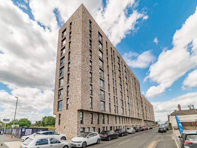 3 bedroom apartment to rent
