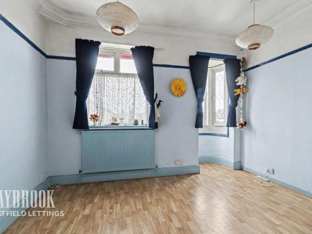 3 bedroom apartment to rent