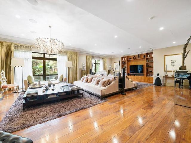 3 bedroom apartment to rent