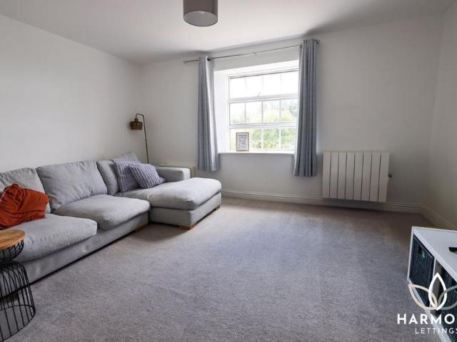 3 bedroom apartment to rent
