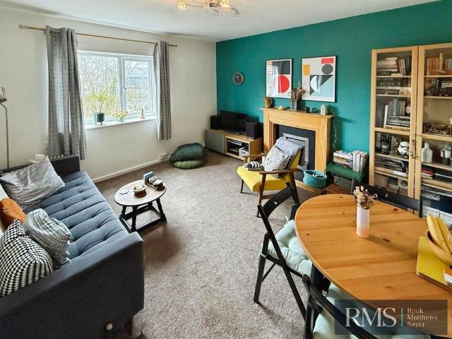 3 bedroom apartment to rent