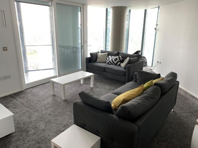 3 bedroom apartment to rent